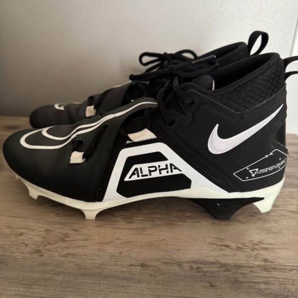 Nike Alpha Menace Pro 3 Mid Football Cleats - Black/White size 10